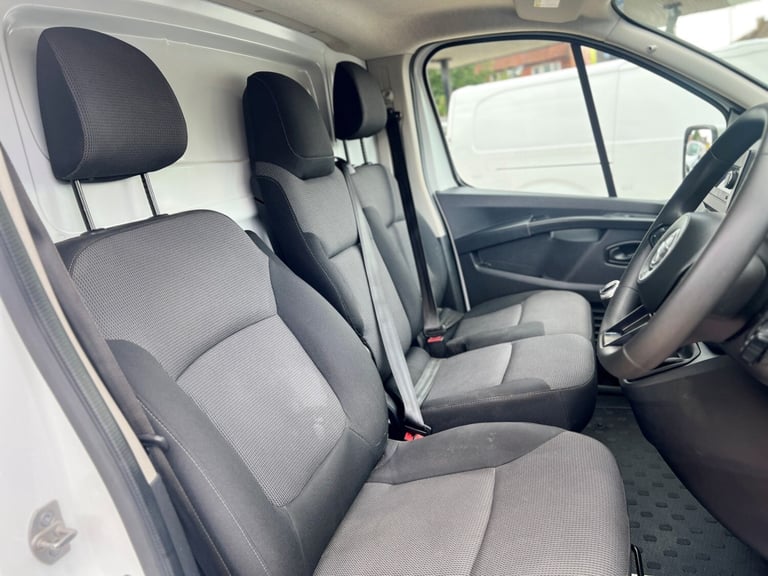 2023 Nissan Primastar 2.0 dCi 110ps L1 H1 Acenta Van **Sameday Drive Away Available ** PANEL VAN ...