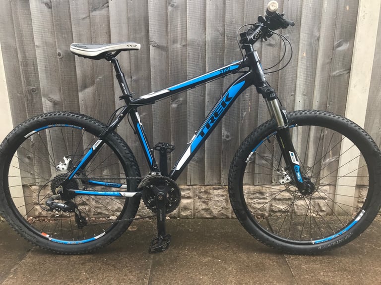 image for TREK 3 series 3700 Hardtail Mountain Bike - Mint Condition 