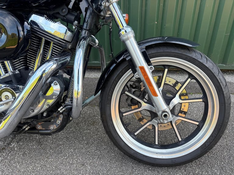 Harley Davidson XL1200T Superlow Sports 2019 Black 2 Owners V H Pipes Luggage 