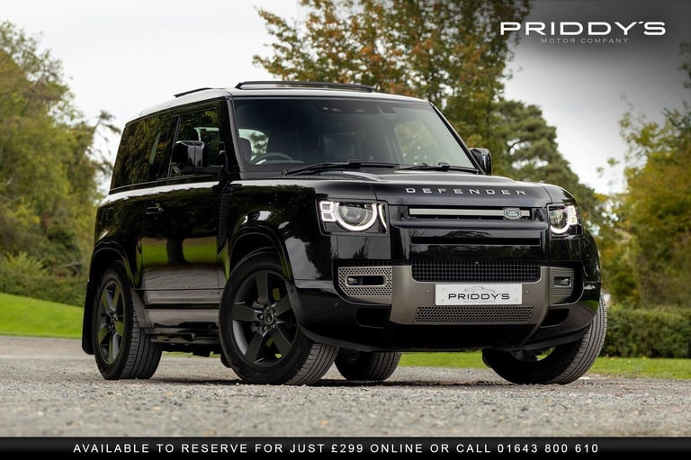 LAND ROVER DEFENDER 90 2.0 P300 X-Dynamic HSE - Amazing spec. Massive presence.
