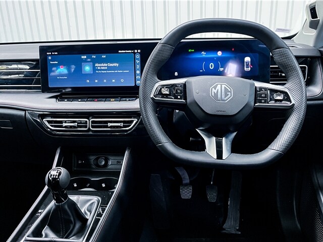 2025 MG MG HS 1.5 T-GDI Trophy 5dr Hatchback Petrol Manual