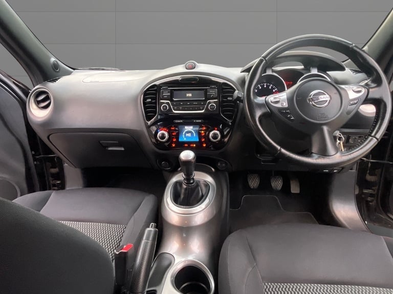 NISSAN JUKE 1.2 DIG-T Acenta Black Manual Petrol 2015