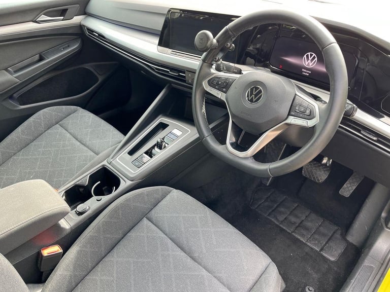  Volkswagen Golf 1.0 Etsi Mhev Life Hatchback 5dr Petrol Hybrid Dsg Euro 6 s/s