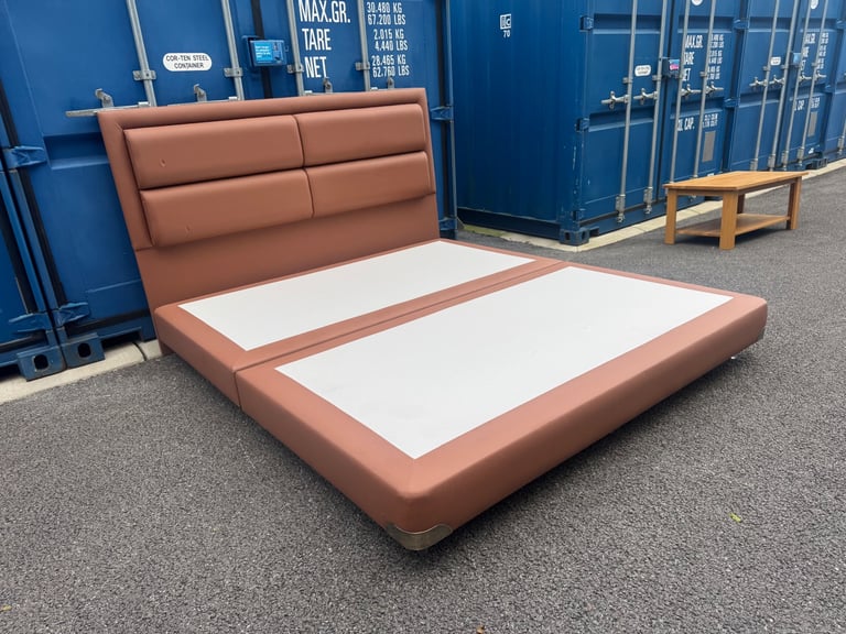 Super king bed with mattress in very good condition possible delivery