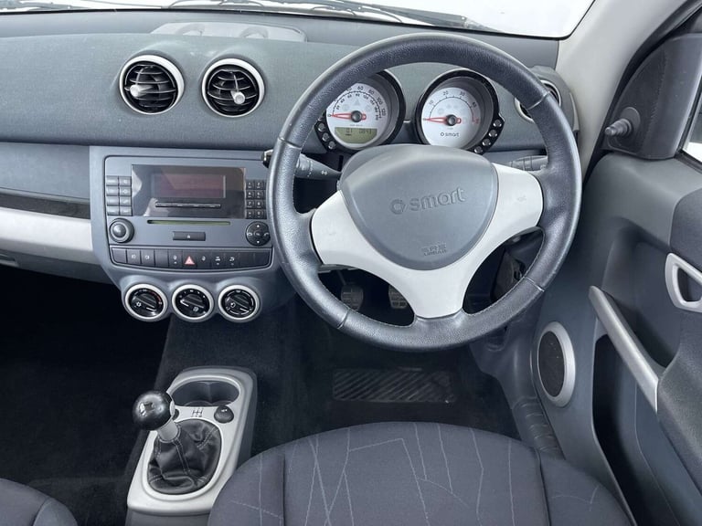 2004 smart forfour 1.5 CDI Passion Hatchback 5dr Diesel Manual (126 g/km, 95 bhp) Hatchback Diese...