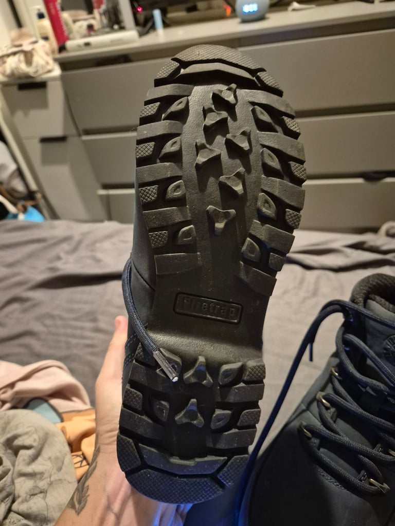 Mens firetrap boots 7