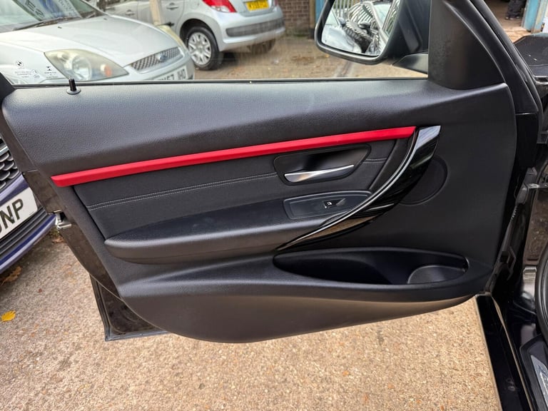 2015 BMW 3 Series 1.5 318i Sport Saloon 4dr Petrol Manual Euro 6 (s/s) (136 ps) SALOON Petrol Manual