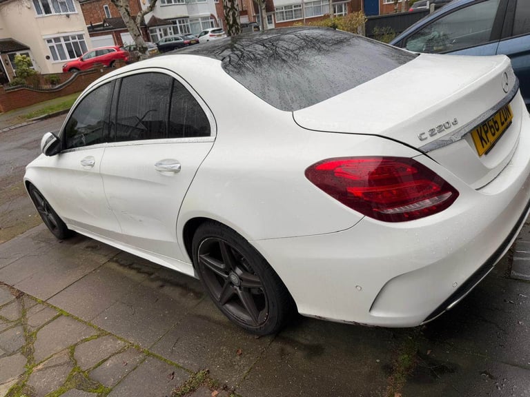 Mercedes-Benz, C CLASS C220D AMZ Line Premium, Saloon, EURO 6, 2016, Automatic, 2143 (cc), 4 Doors