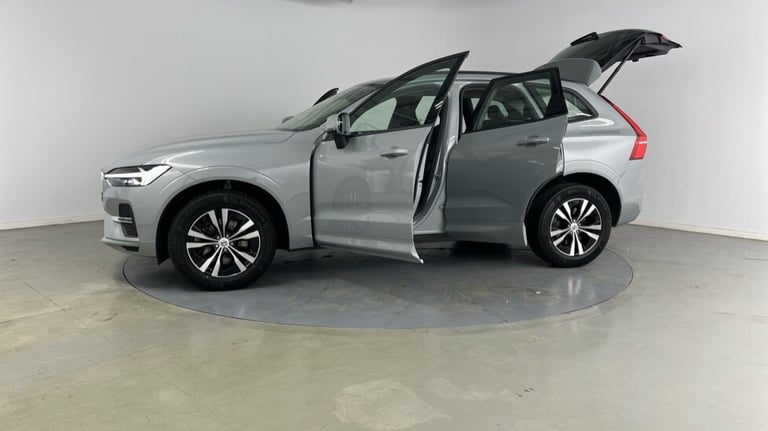 2023 Volvo XC60 Core, B5 AWD Mild hybrid, Petrol Estate Petrol Automatic