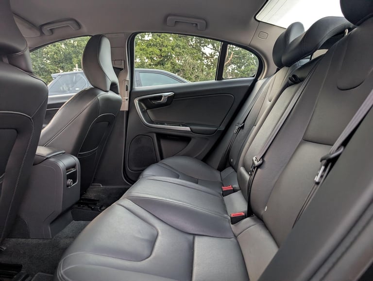 2018 Volvo S60 2.0 D3 SE Nav Euro 6 (s/s) 4dr SALOON Diesel Manual