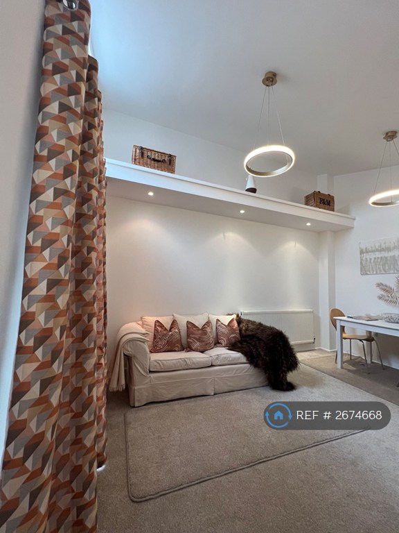 1 bedroom house in Mill Meadow, North Cornelly, CF33 (1 bed) (#2674668)