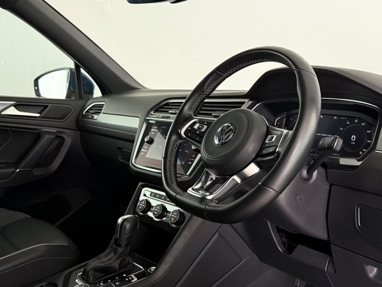 2020 Volkswagen Tiguan Allspace 2.0 TDI 190 4Motion R-Line Tech 5dr DSG ESTATE DIESEL Automatic