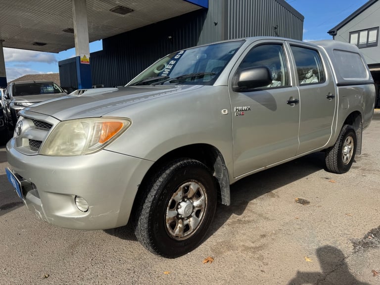 Toyota HiLux D/Cab Pick Up Truck D-4D 2.5120ps Manual Good Condition No Vat