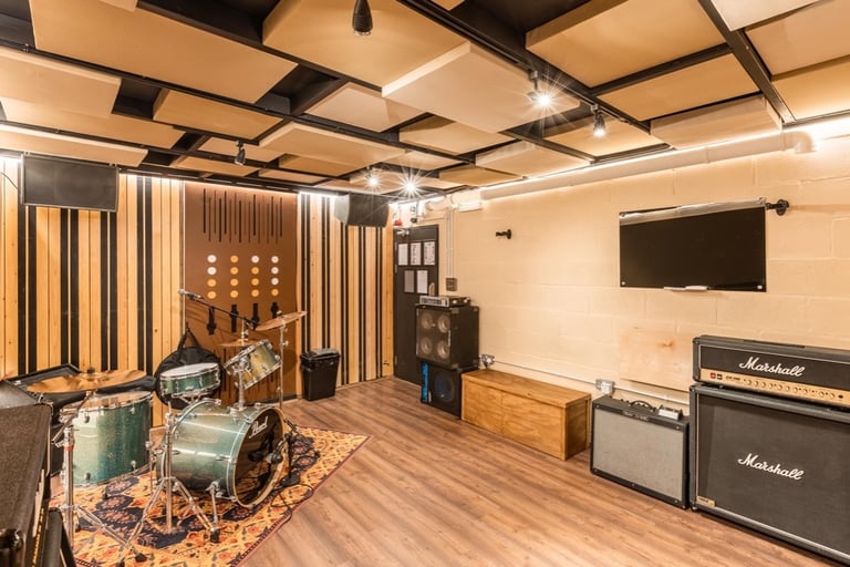 Music Recording Studio / Rehearsal space to Rent, Hackney East London E8