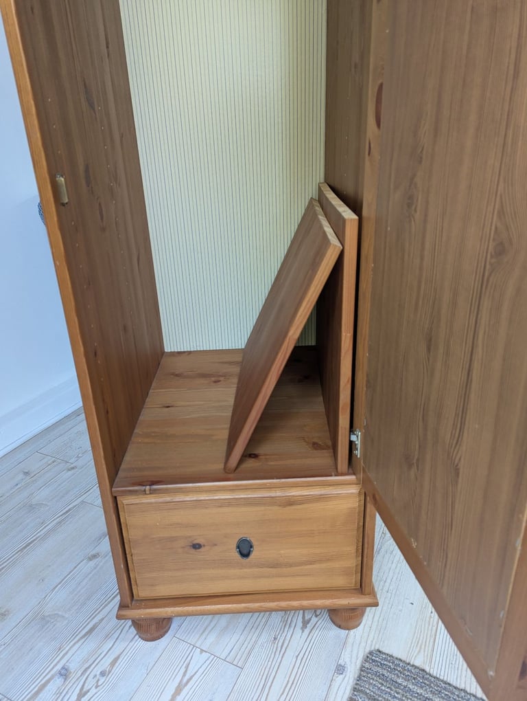 Single wardrobe solid wood as new