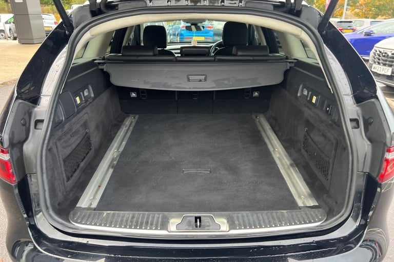 2019 19 JAGUAR XF 2.0I PORTFOLIO GPF SPORTBRAKE 5DR PETROL AUTO EURO 6 (S/S) (25