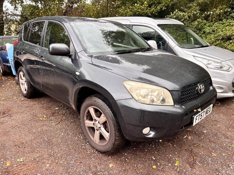 image for 2007 Toyota RAV4 2.2 D-4D XT-R 5dr ESTATE Diesel Manual