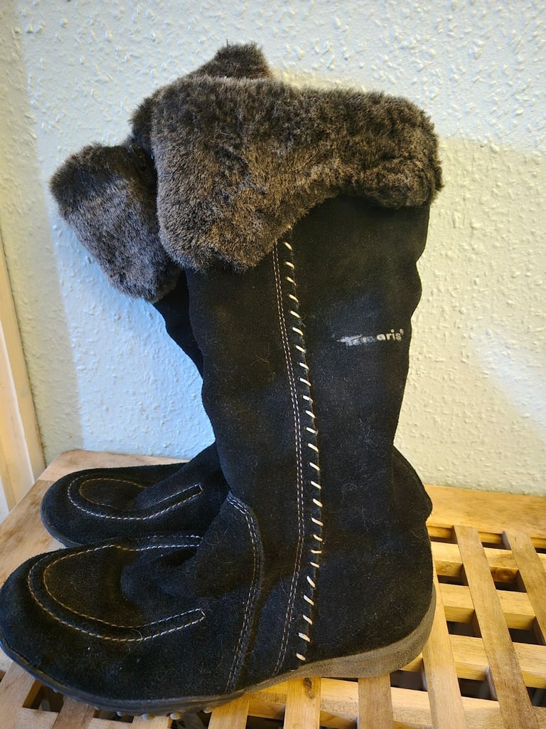 image for Black real suded boots size 4