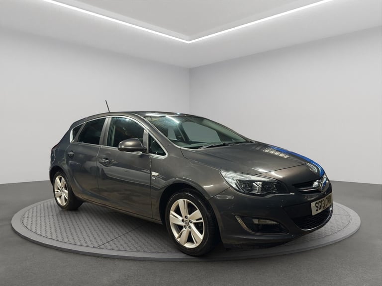 2013 Vauxhall Astra 1.4i 16V SRi 5dr HATCHBACK PETROL Manual