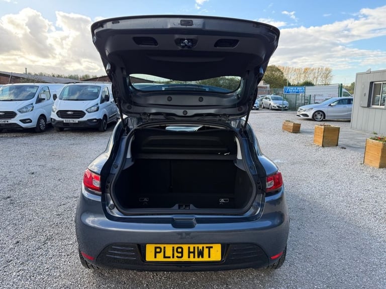 2025 Renault Clio 1.5 dCi 90 Play 5dr Hatchback DIESEL Manual