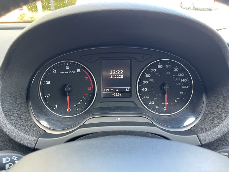 Audi, A3, Hatchback, 2013, Manual, 1395 (cc), 5 doors