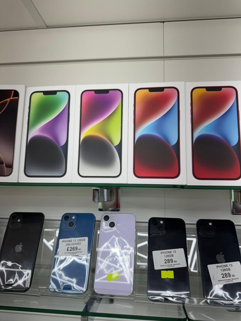 image for IPHONE 14 Plus UNLOCKED Like new Box WARRANTY 