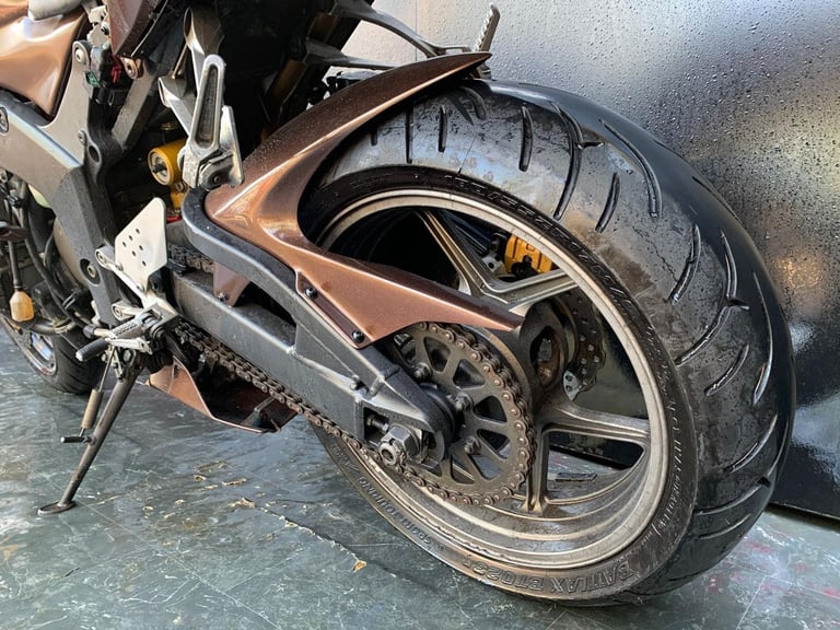 KAWASAKI ZX6 PROJECT BIKE HPI CLEAR