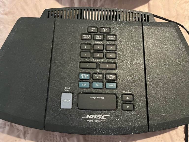 BOSE CD PLAYER ALARM CLOCK