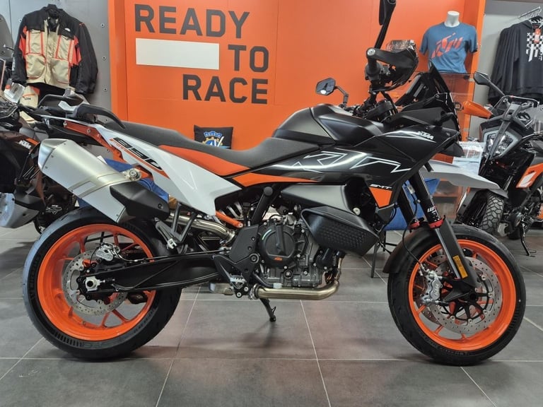 KTM 890 SMT