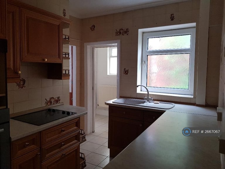 2 bedroom house in Norton Avenue, Stoke-On-Trent, ST6 (2 bed) (#2667067)