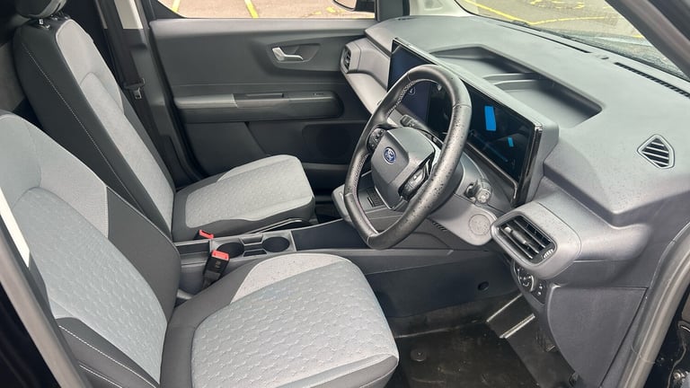 2025 Ford Transit Courier 100kW 43kWh Limited Van Auto PANEL VAN ELECTRIC Automatic