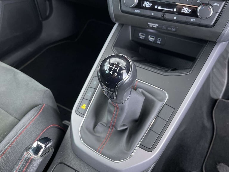 2019 SEAT Arona 1.5 TSI GPF EVO FR Sport SUV 5dr Petrol Manual Euro 6 (s/s) (150 ps) CRUISE SUV P...
