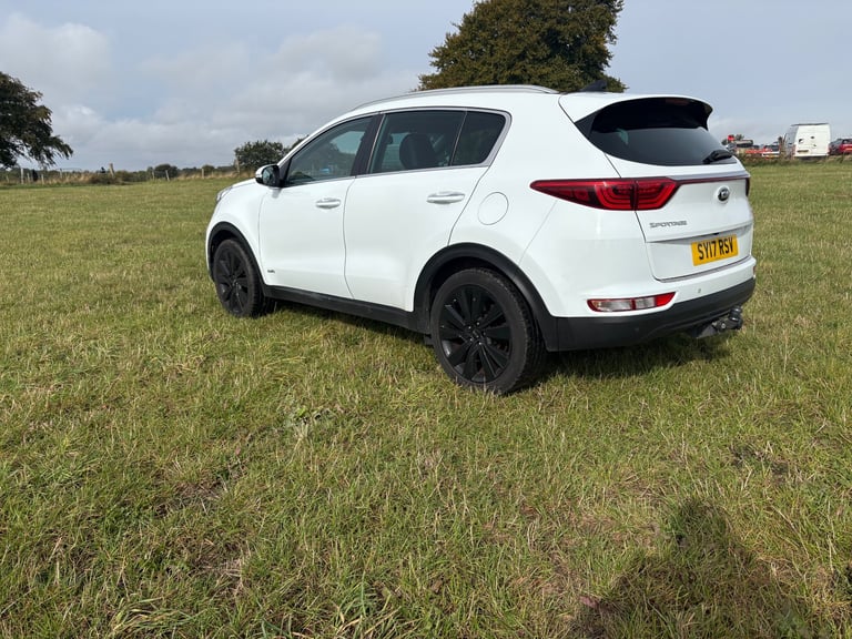 Kia, SPORTAGE, Estate, 2017, Manual, 1995 (cc), 5 doors