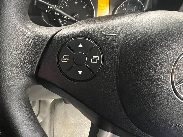 2018 Mercedes-Benz Sprinter 2.1 316 CDI RWD L2 2dr Temperature Controlled Diesel Manual