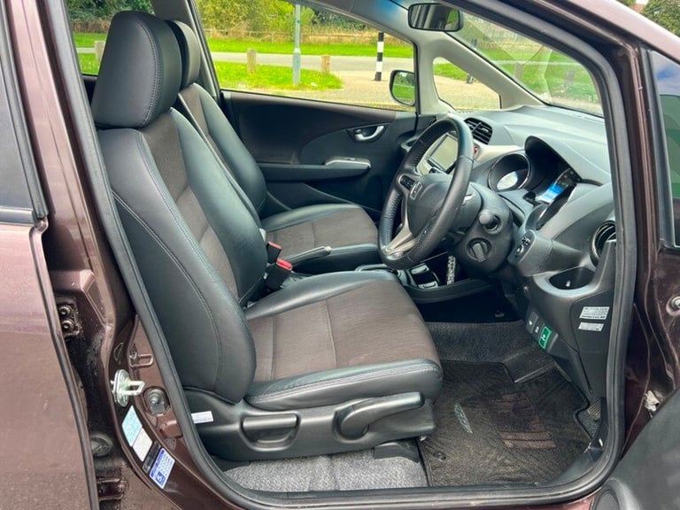 2013 Honda Fit LX HYBRID ELECTRIC Automatic