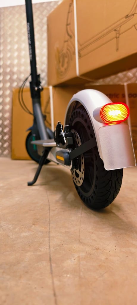 FRESH ARRIVALS! ELECTRIC SCOOTERS WITH QUICK DELIVERY
