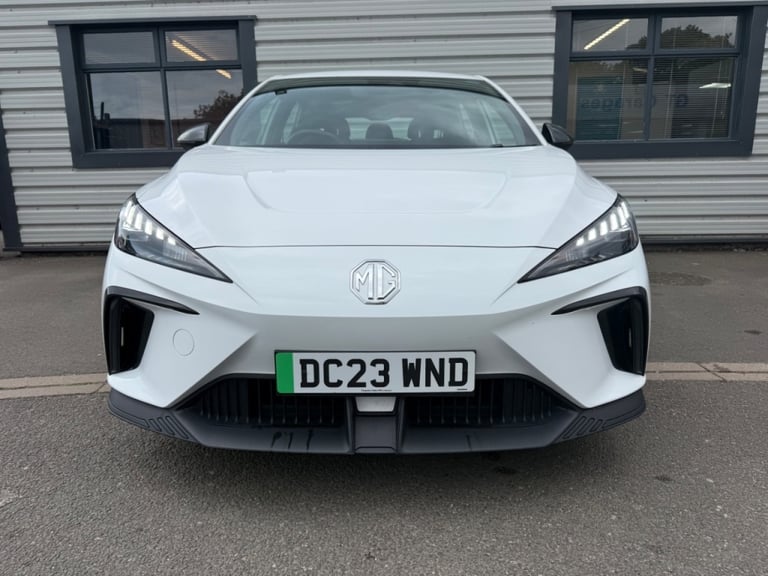  MG Motor UK Mg4 125kW SE EV 51kWh 5dr Auto Electric