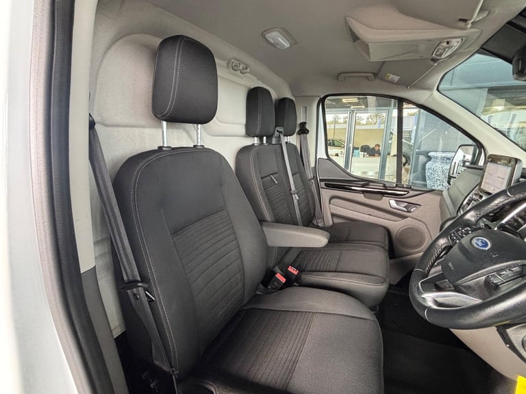 2022 Ford Transit Custom 2.0 300 EcoBlue Limited Auto L1 H1 Euro 6 (s/s) 5dr PANEL VAN Diesel Aut...