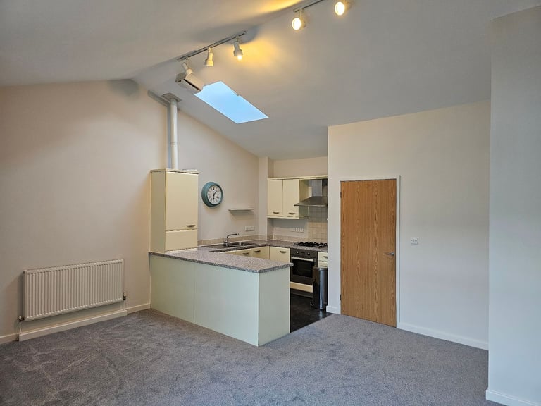 Two Bedroom Town House Longfleet Road Poole BH15 2HN 