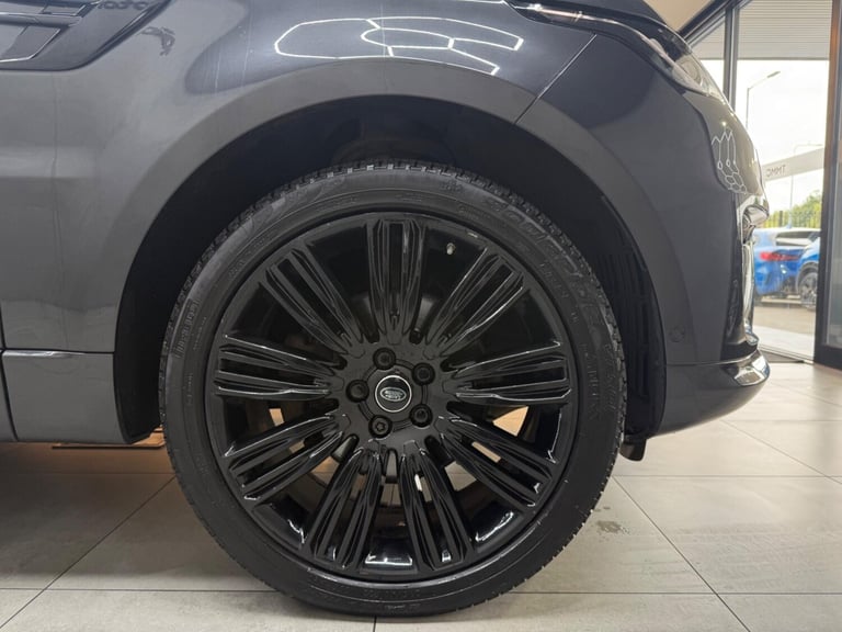 2018 Land Rover Range Rover Sport 3.0 SD V6 Autobiography Dynamic Auto 4WD Euro 6 (s/s) 5dr ESTAT...