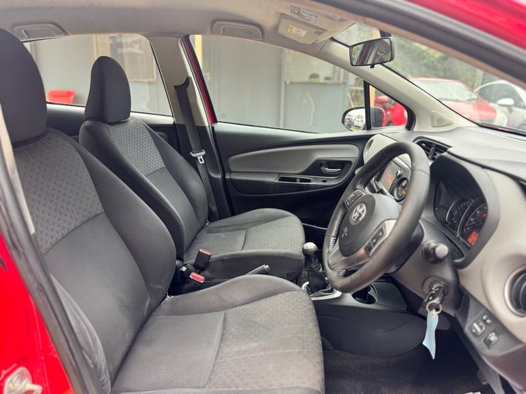 2015 Toyota Yaris 1.0 VVT-i Icon 5dr HATCHBACK Petrol Manual