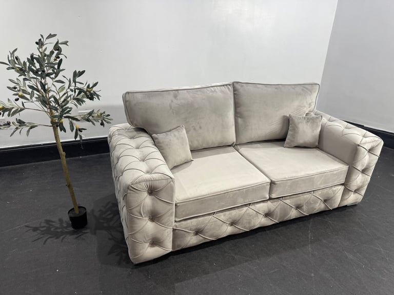 Sofa World Grey Plush Velvet 2 Seater Sofa with Diamanté Detailing 