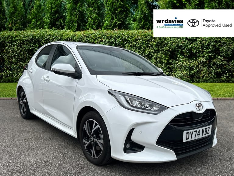 2024 Toyota Yaris 1.5 Hybrid Design 5dr CVT Hatchback Hybrid Automatic