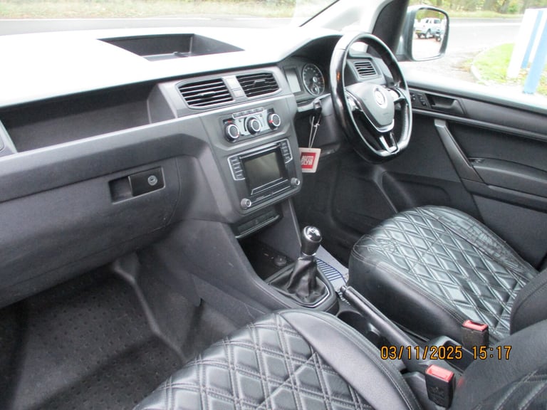 2017 Volkswagen Caddy 2.0 TDI BlueMotion Tech 102PS Highline Van PANEL VAN Diesel Manual