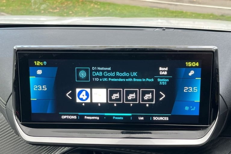  Peugeot E 2008 50kwh Gt Premium Suv 5dr Electric Auto 7kw Charger 136 Ps