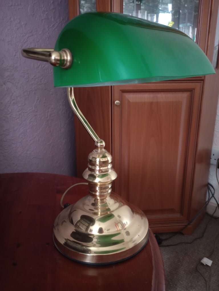 Classic Retro Bankers Green Glass Desk/Table Lamp/Light 