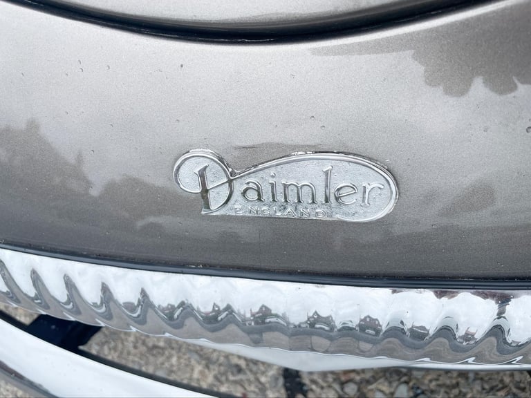 Daimler SP 250 (DART) MANUAL