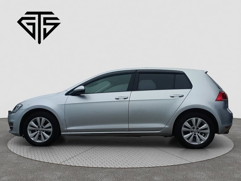 2025 Volkswagen Golf TSI ComfortLine BlueMotionTechnology Hatchback Petrol Automatic