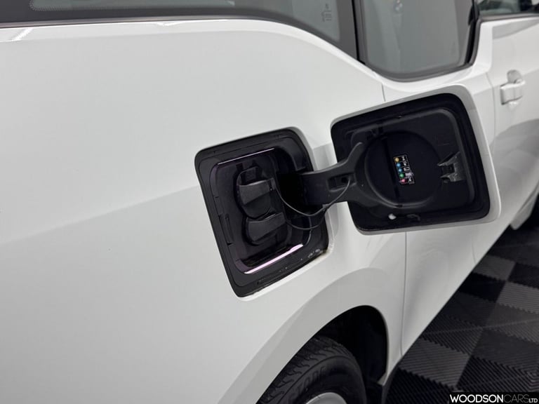 2018 BMW i3 125kW 33kWh 5dr Auto HATCHBACK ELECTRIC Automatic