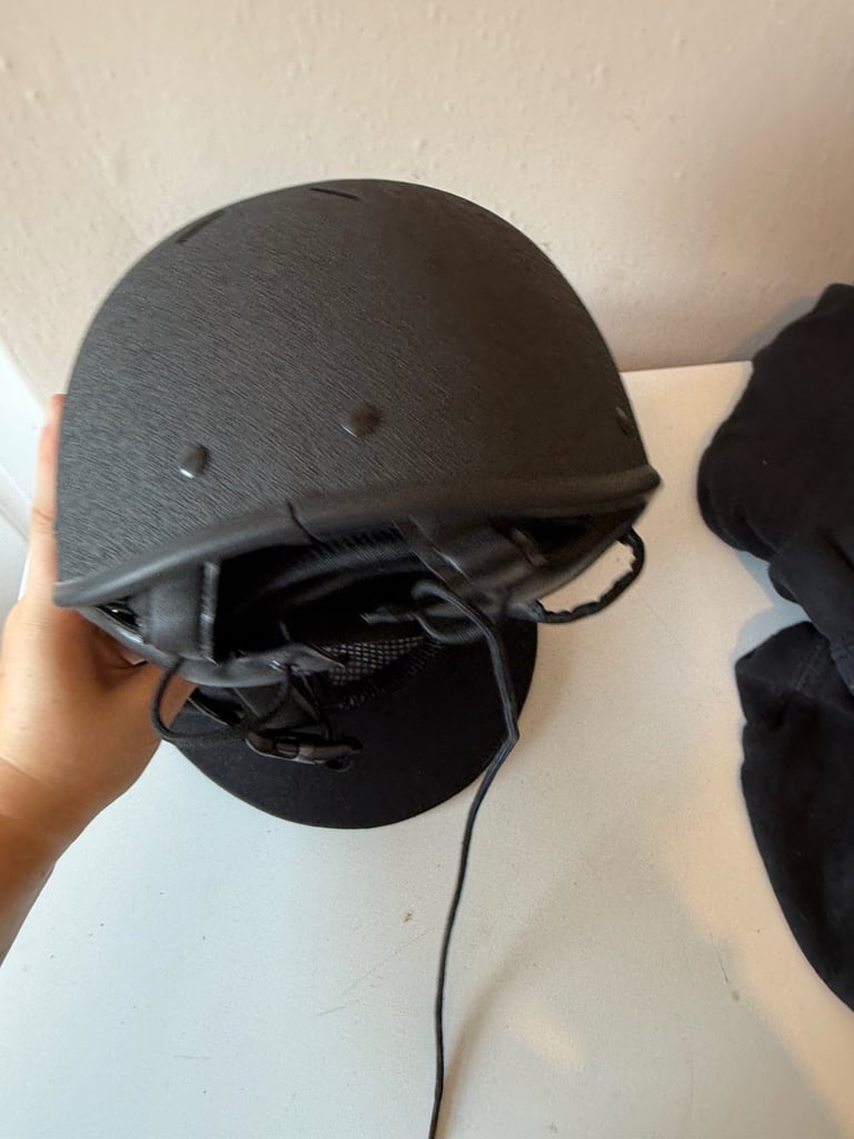 charles owen riding helmet